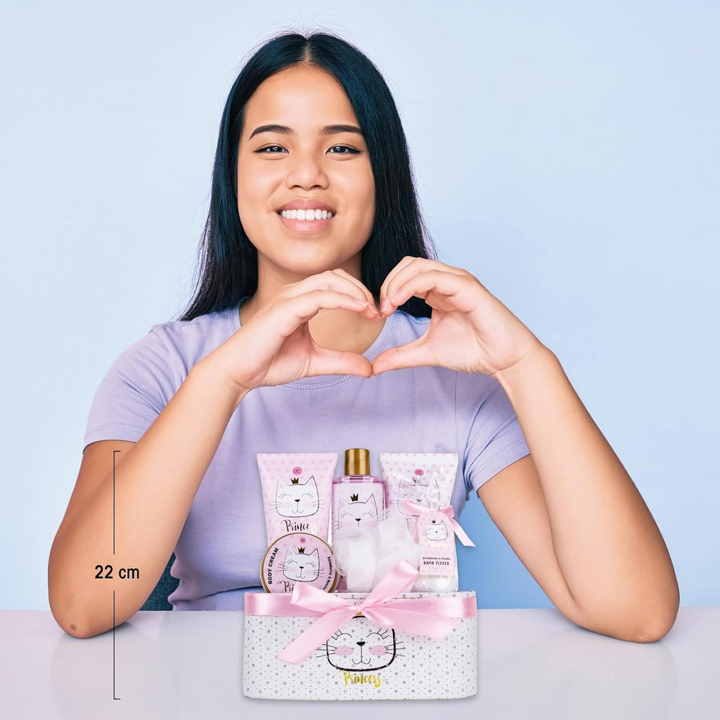 Accentra - Princess Kitty cadeauset voor meisjes en vrouwen - doucheset inclusief schuimbad, scrub, douchegel en meer - Fruitgeur cadeau in een mooie doos