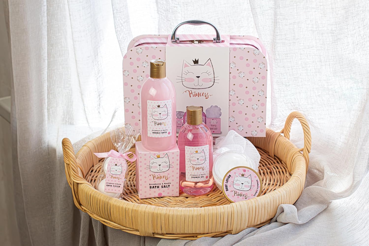 Accentra - Princess Kitty cadeauset voor meisjes en vrouwen - doucheset inclusief schuimbad, scrub, douchegel en meer - Fruitgeur cadeau in een mooie doos